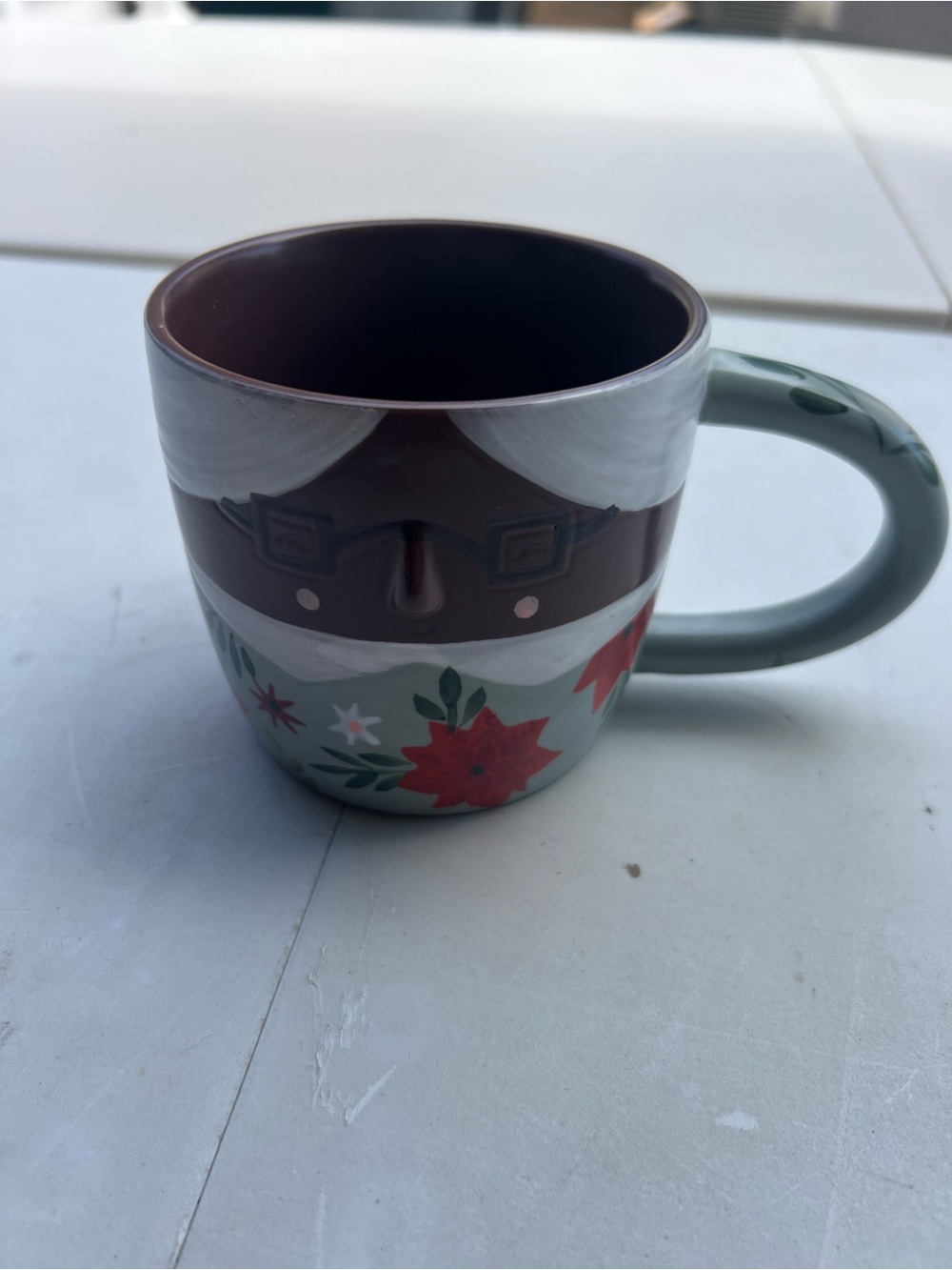 Anthropologie Mrs Claus Holiday Mug Fotini Tikkou 15 oz Brown Poinsettia